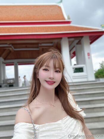 ioritakizaw / iorin nude photo #2