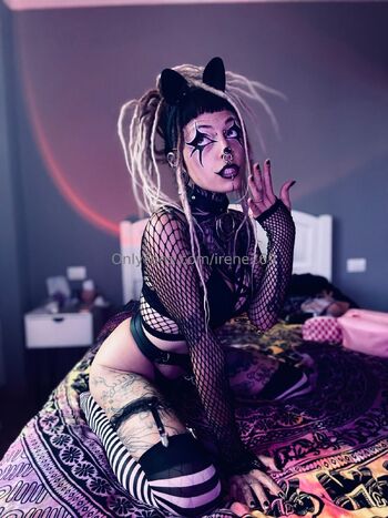 Cannellin / irene269 / eempusa269 nude photo #2