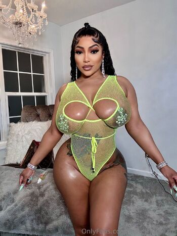 Irene The Drea / irenethedream nude photo #3