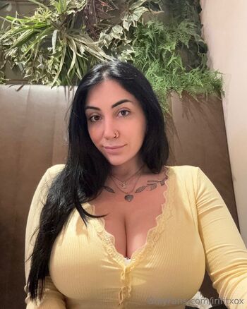 Iri Fi / irifitxox nude photo #13