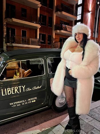 Iri Fi / irifitxox nude photo #45