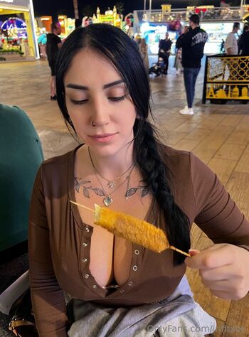 Iri Fi / irifitxox nude photo #48