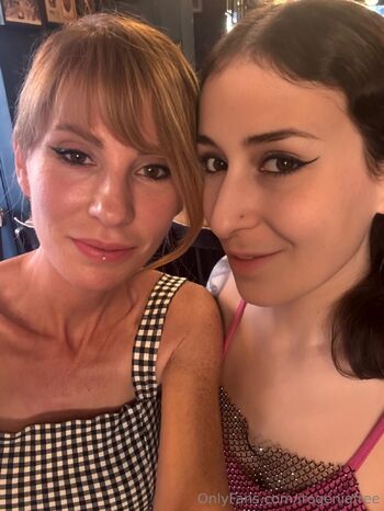 Irogeni / irogeniafree nude photo #7