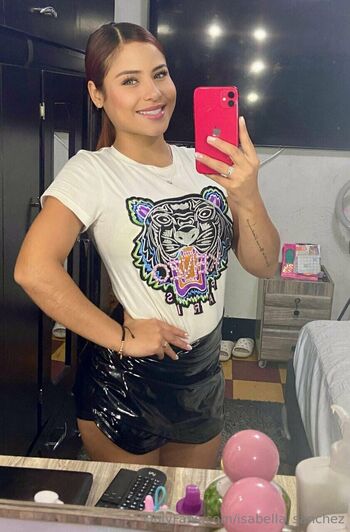 Isabella Sanchez / isabella_sanchez / realisabella._sanchez nude photo #19