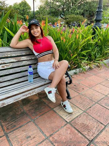 Isabella Sanchez / isabella_sanchez / realisabella._sanchez nude photo #25