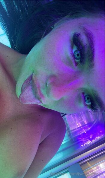 Isabella / isabellamayx nude photo #20