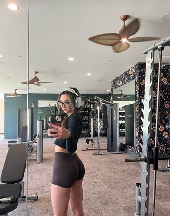 bella bab / isabellaroy nude photo #21