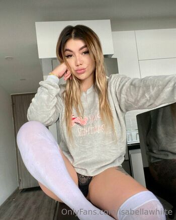 Isabella White / isabellawhiite nude photo #5