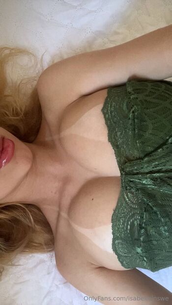 OnlyFans / isabelleinswe nude photo #5