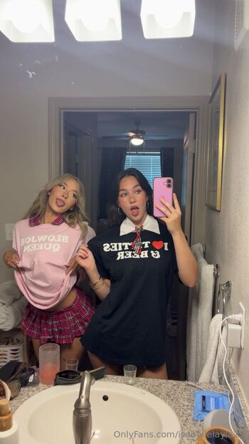 Isabelle Layl / isabellelayla25 nude photo #4