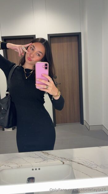 Isabelle Layl / isabellelayla25 nude photo #12