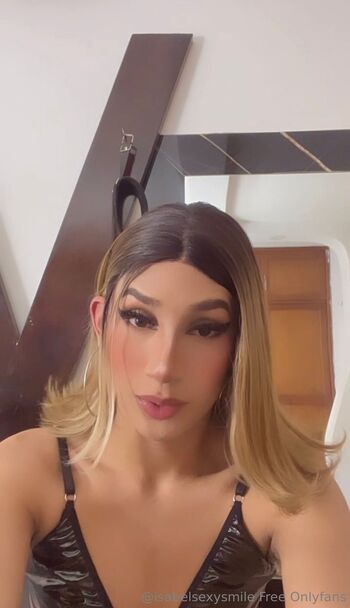 Isabelsexysmil / isabelsexysmile nude photo #4