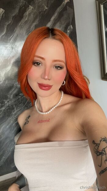 Isa / isaredheadd nude photo #1