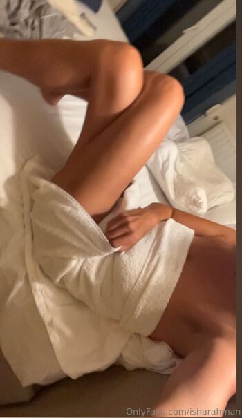 Isha Rahma / isharahman nude photo #1