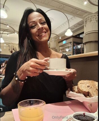 OnlyFans / isiscarrera nude photo #26