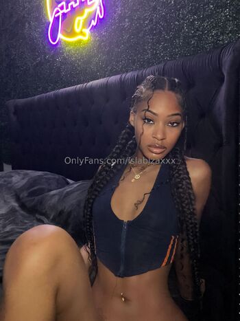 1 Ebony on OF Isla Biza / islabizaxxx nude photo #39