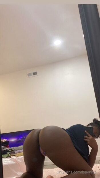 Niy / ispyniyaa nude photo #15