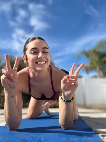 Kat Isabella (Issy / issyblack nude photo #44