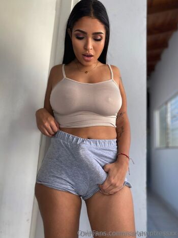 Issy Temptres / issytemptressxx nude photo #19