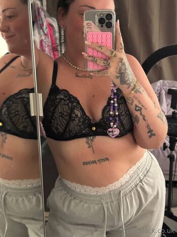 Sofia Black / its.sofiablack nude photo #13