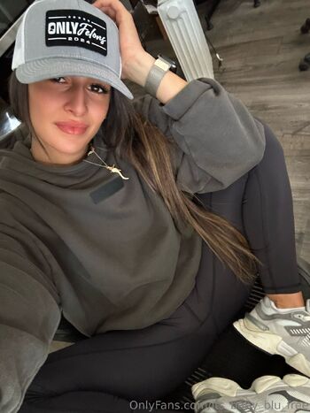 its_baby_blu (lulu / its_baby_blu_free nude photo #31