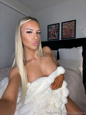 Alex Fo / itsalexfoxx nude photo #8