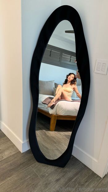 Aria West rated 1college girl on OF / itsariawest nude photo #56