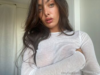 Isabell / itscallmebelle nude photo #11