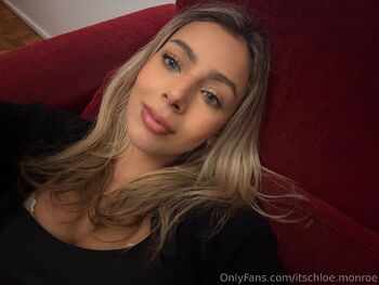 Chloe Monro / itschloe.monroe / itschloesurreal / itschloemonroe nude photo #5
