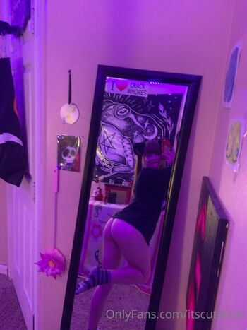 Kali 18yo Petit / itscutiekali nude photo #12