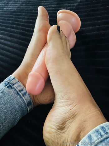 Daiana Goddess Kink / itsdaiana nude photo #2