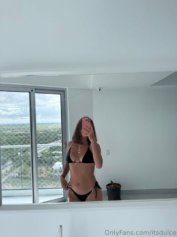 𝑫𝒖𝒍𝒄𝒆 / itsdulce nude photo #4