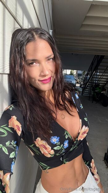 Gaby / itsgabyfit nude photo #3