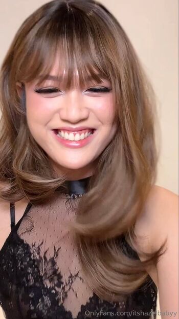 Hazel / itshazelbabyy nude photo #2