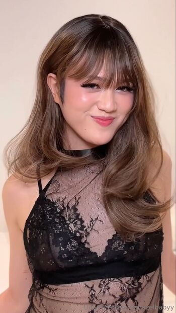 Hazel / itshazelbabyy nude photo #3