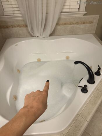 Jannie Wood / itsjanniewoods nude photo #11