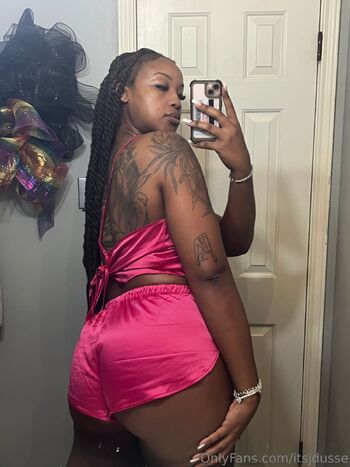 J Duss / itsjdusse nude photo #2