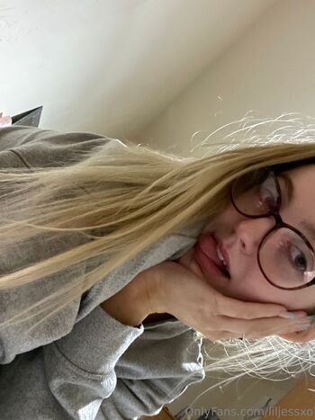 Jessica Lily / itsjessicasworld nude photo #1