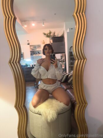 Kell Fir / itskellfire nude photo #9