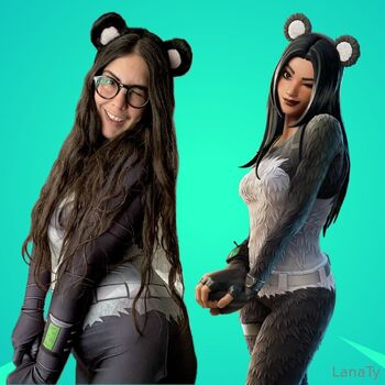 Lana T / itslanaty nude photo #28