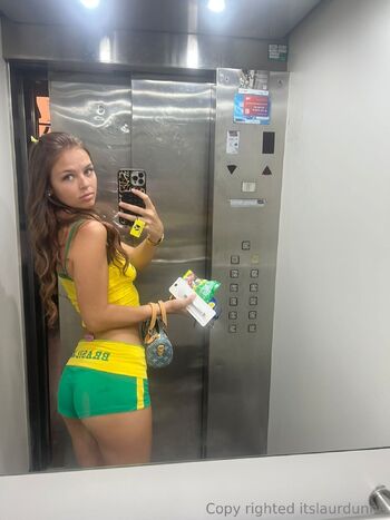 Lauren dunne / itslaurdunne nude photo #11