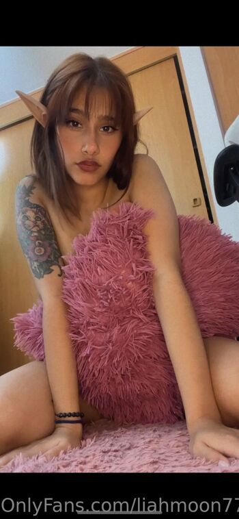 Lia / itsliahh nude photo #8