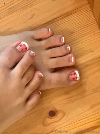 Lina / itsliinaaas nude photo #16