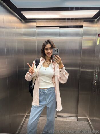 Lisandra hottest Cuban in miami / itslisandraalonso nude photo #39