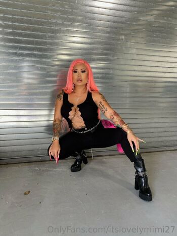 OnlyFans / itslovelymimi27 nude photo #14