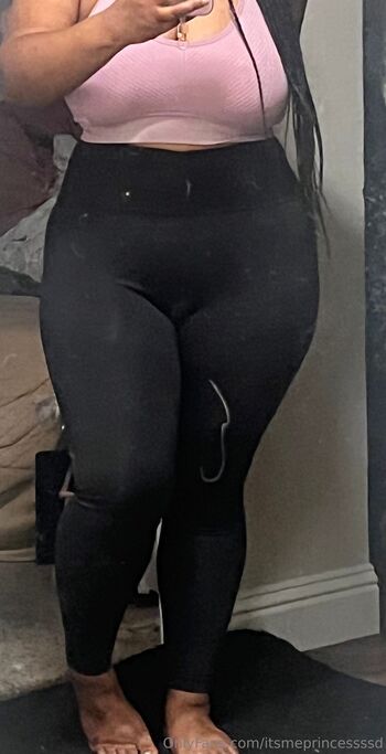 Princessss / itsmeprincessssd nude photo #12