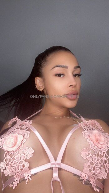 𝑭𝒂𝒕 𝑨𝒔𝒔 𝑸𝑼𝑬𝑬𝑵 𝖍𝖔𝖙 𝐌𝐢𝐥𝐥𝐲 / itsmillyhott nude photo #33