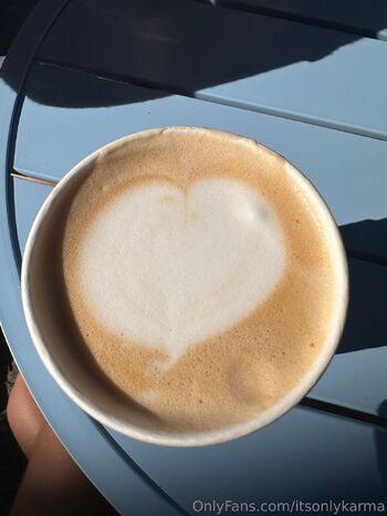 Karma-Kimberl / itsonlykarma nude photo #24