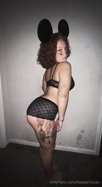 OnlyFans / itspeachysav nude photo #20