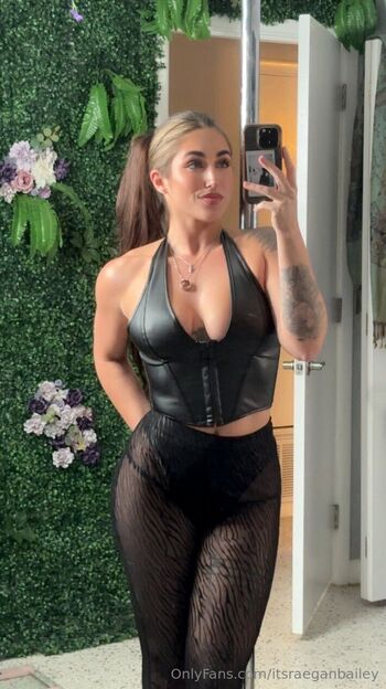 Raegan Baile / itsraeganbailey nude photo #36